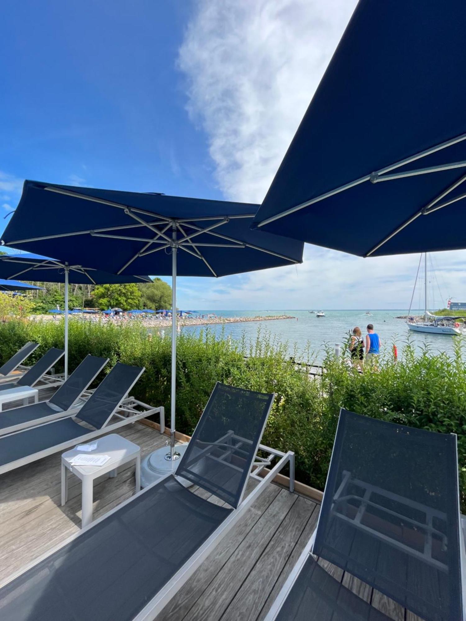 Stunning Stayz At Friday Harbour Beach Marina Resort Lake Simcoe Innisfil Exterior foto